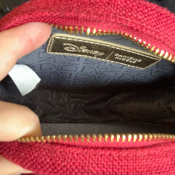 A Rare Danielle Nicole Disney Beauty and the Beast Enchanted Rose crossbody bag - Picture 5 of 5